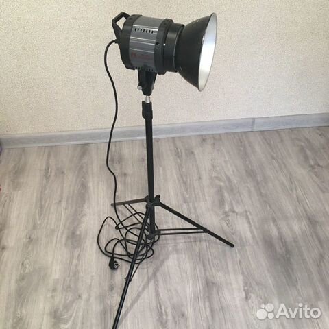 Осветитель галогенный Falcon Eyes DS-500