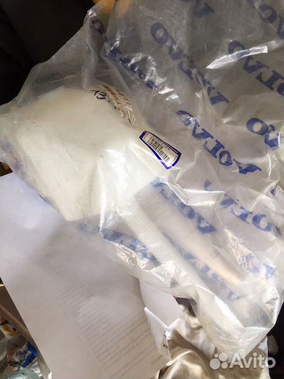 Бачок и силиконовые рамки под номер