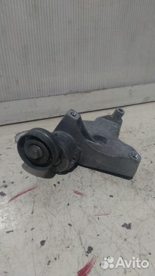 Натяжитель ремня Volkswagen Polo