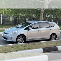 Toyota Prius Alpha 1.8 CVT, 2013, 127 200 км, с пробегом, цена 1 630 000 руб.