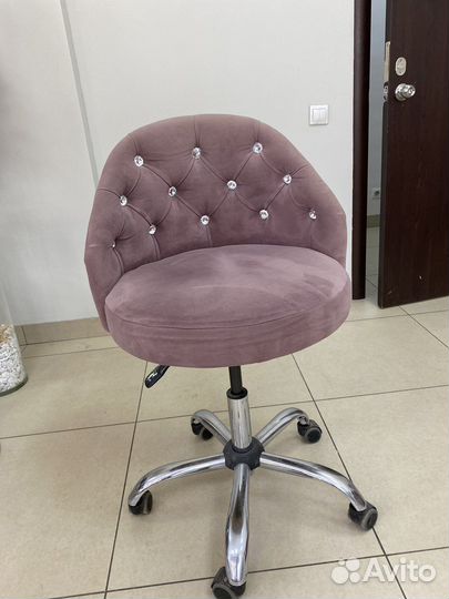 Стул визажиста