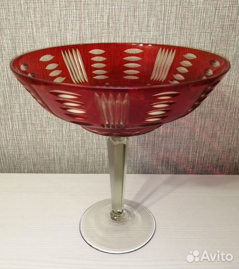 Шикарная большая ваза на ножке, хрусталь. СССР