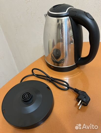 Чайник электрический новый
