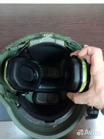 Боевой шлем бр2