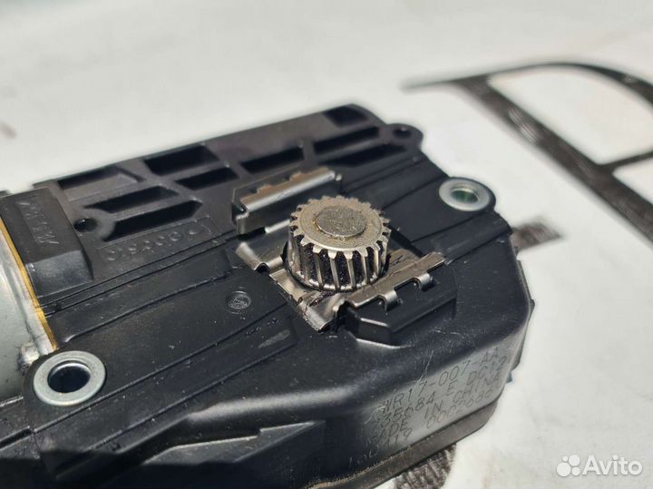 Моторчик шторки панорамной крыши Mercedes W213