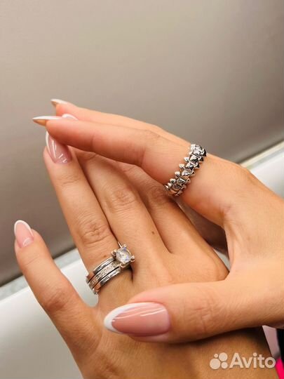 Кольцо clash de cartier