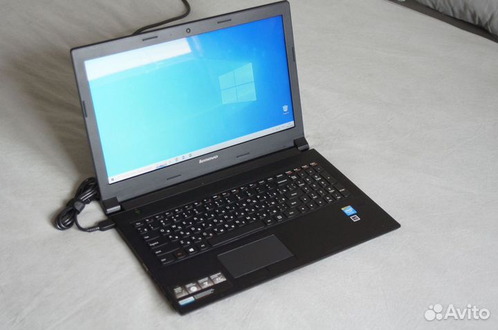 Ноутбук Lenovo