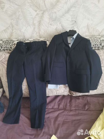 Костюм на мальчика школьный 134