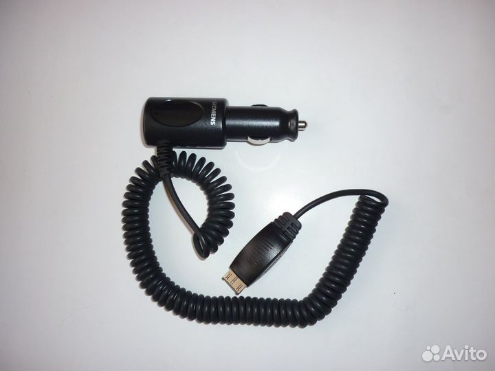 Автомобильная зарядка для телефона Siemens