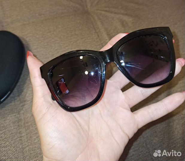 Солнцезащитные очки