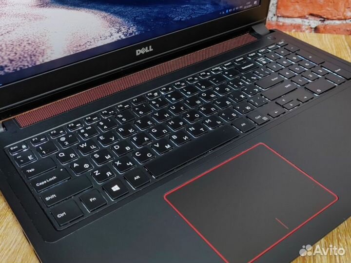 FullHD SSD+HDD Dell inspiron Игровой Ноутбук Обмен