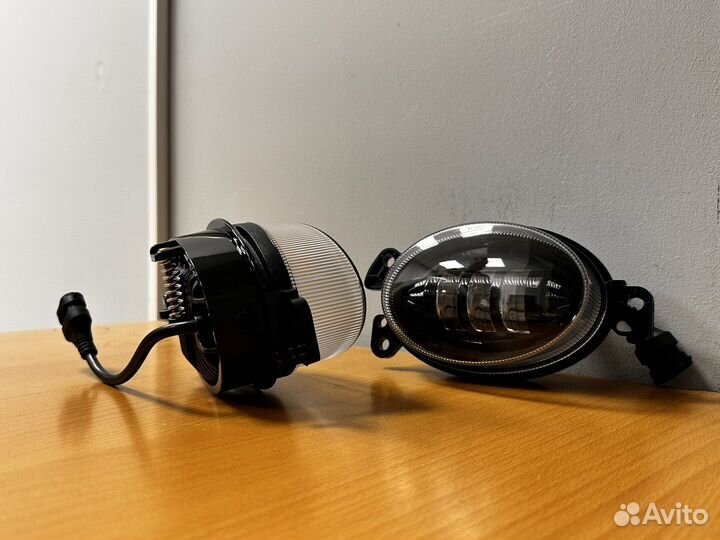 Протифотуманные фары на мерседес