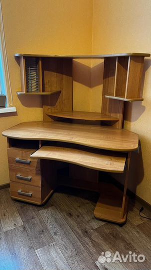 Компьютерный стол бу