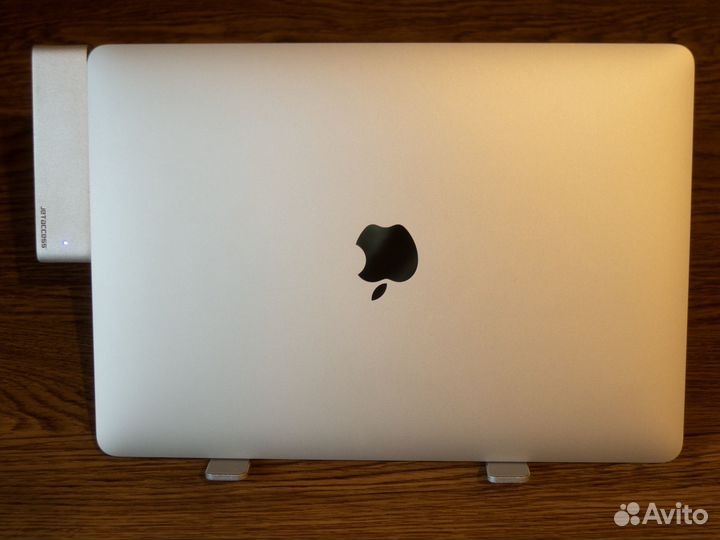 Apple MacBook air 13 2020 m1 8gb 256