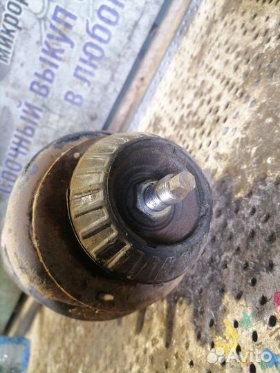 Стойка передняя правая Chevrolet Aveo т250