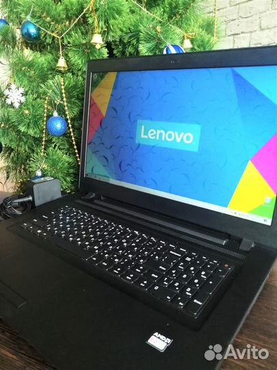 Ноутбук Lenovo