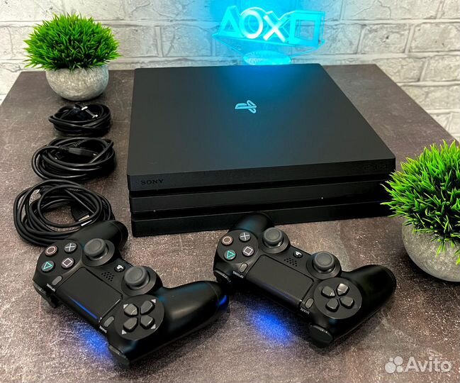Sony PS4 Pro 2 геймп 550 игр