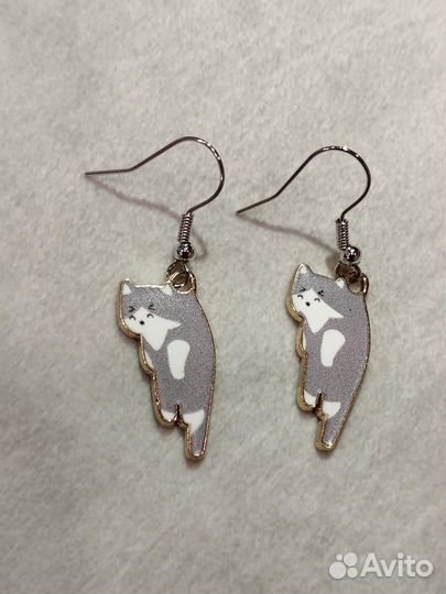 Серьги бижутерия