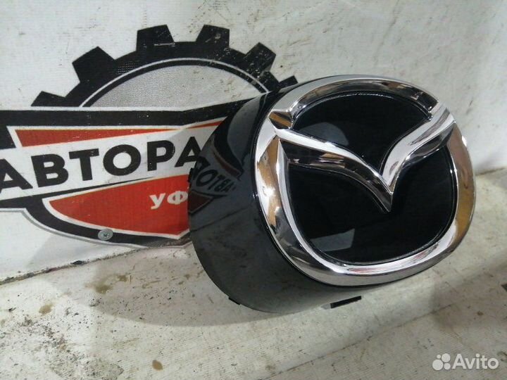 Значок решетки радиатора Mazda Cx-5 KF 2020