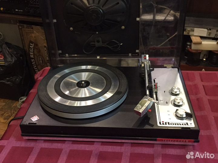 Telefinken Liftomat V проигрыватель винила