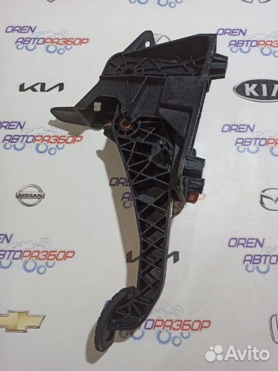 Педаль сцепления Renault Kaptur 1.6 H4M 2019