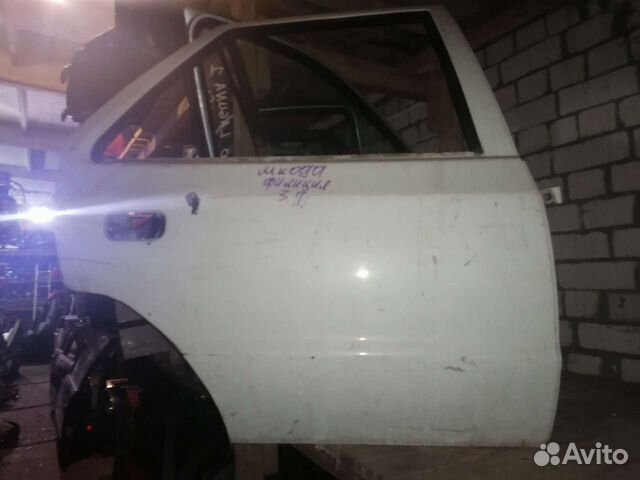 Дверь задняя правая skoda felicia