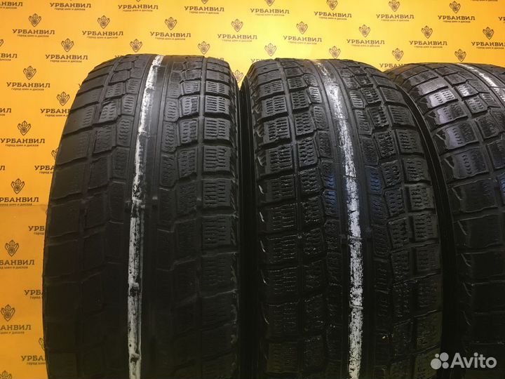 Yokohama Ice Guard IG20 215/65 R15 96Q