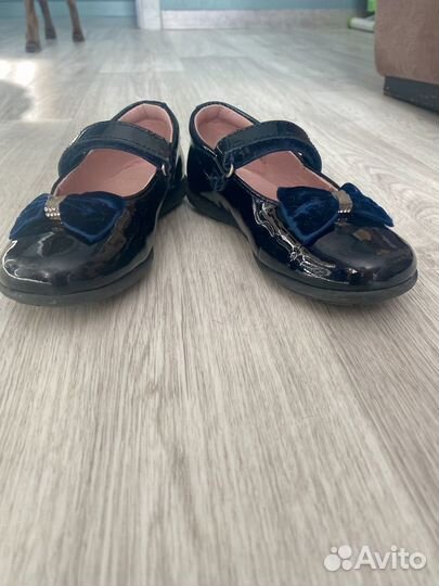 Туфли на девочку
