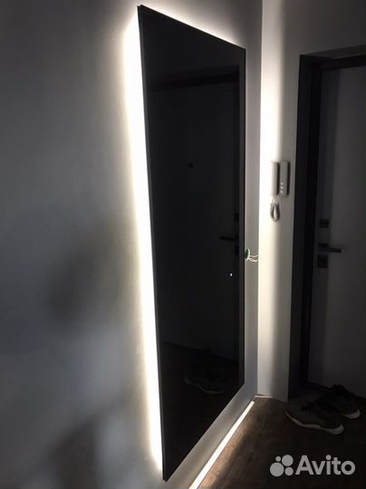 Зеркало под заказ с подсветкой