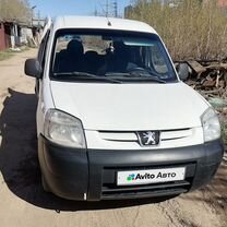 Peugeot Partner 1.4 MT, 2010, 226 000 км, с пробегом, цена 350 000 руб.