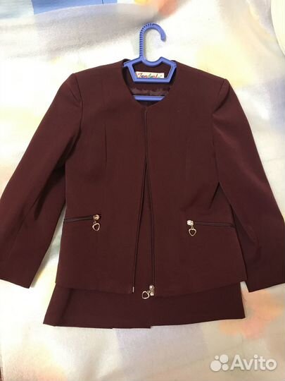 Школьный костюм для девочки 128