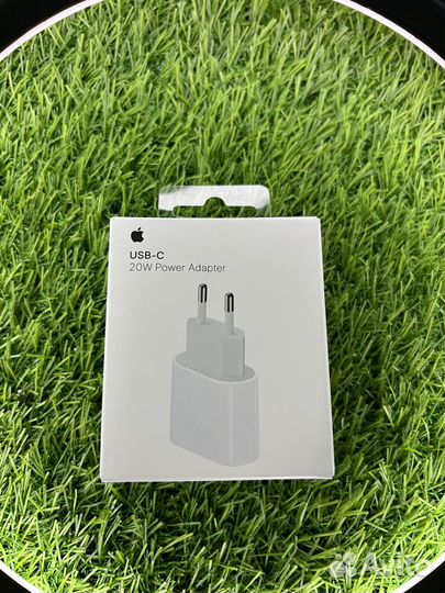 Оригинальный блок зарядки iPhone 20W