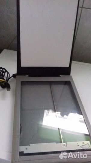 Сканер Canon F910111 и Сканер flatbed