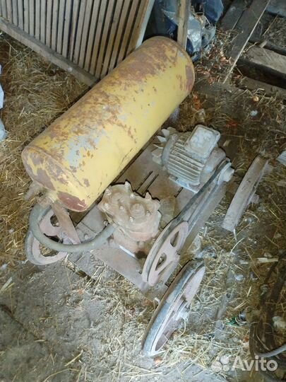 Компрессор воздушный электрический 220в