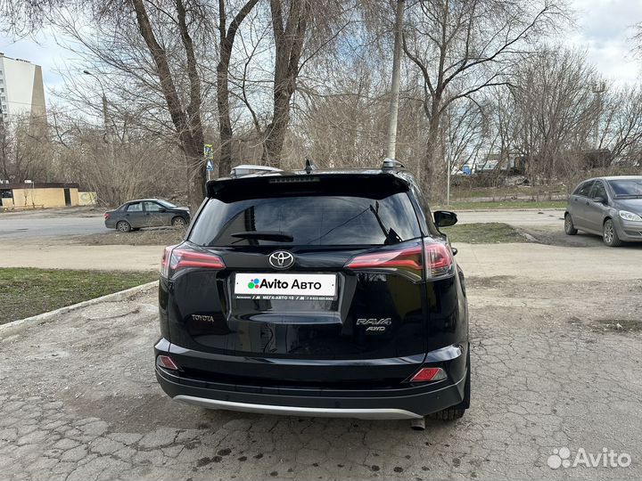 Toyota RAV4 2.5 AT, 2019, 120 000 км