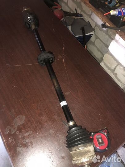 Полуось правая в сборе на Ниссан Альмеру Классик