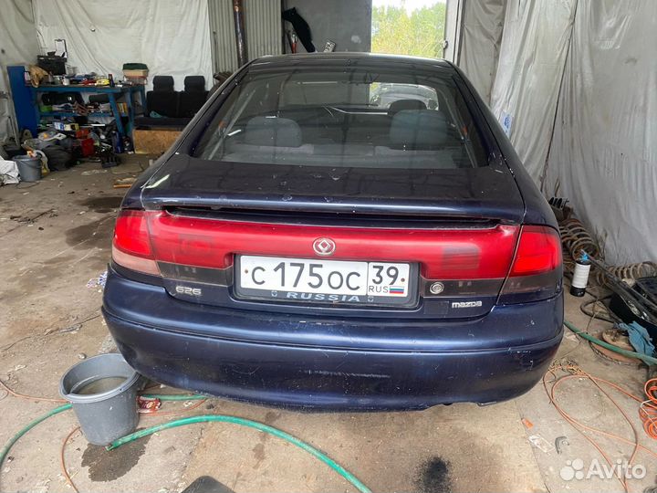 Мазда 626 1,8 на запчасти