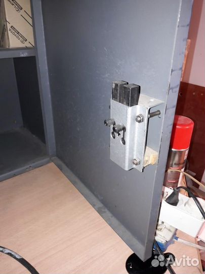 Шкаф металлический сейф