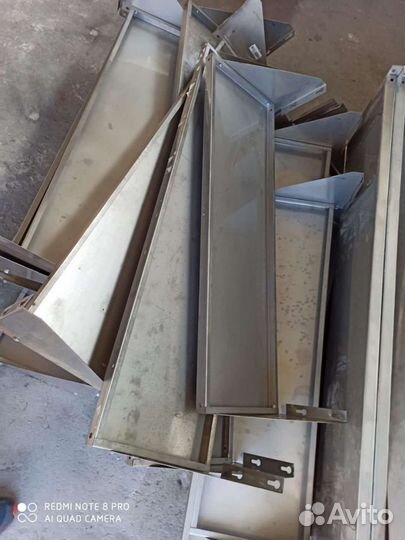 Столы,стелажи,вытяжки,шпильки,полки косынки из нер