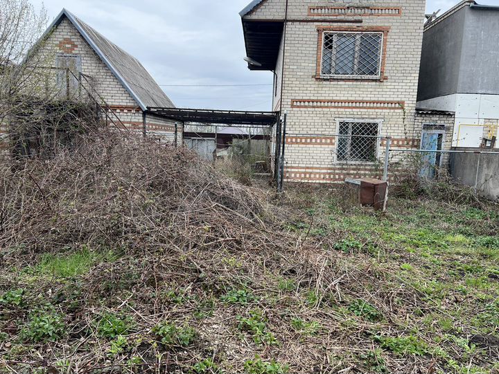 Дом 96 м² на участке 5 сот.