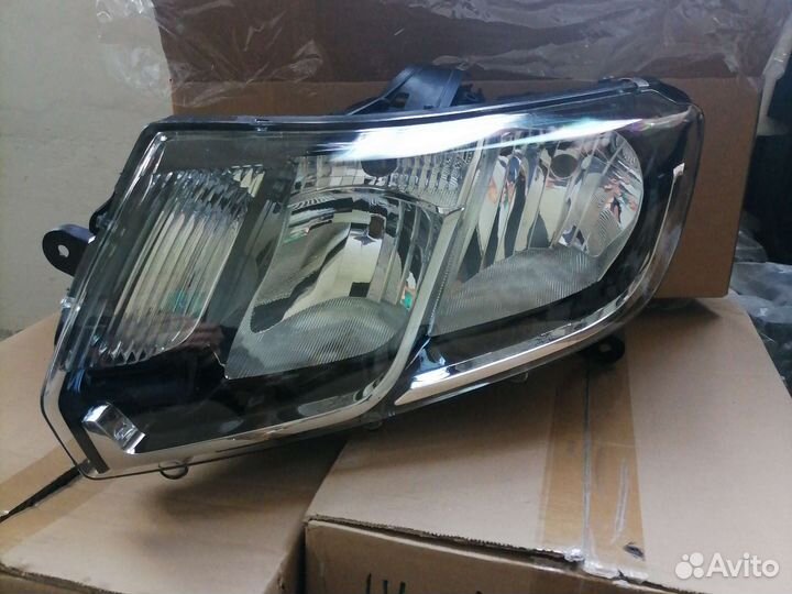 Фары Renault Logan 2 2014-2018