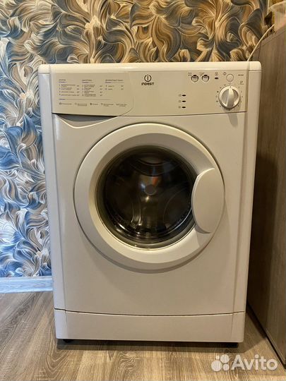 Стиральная машина Indesit WIU80