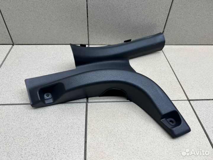 Накладка порога (внутренняя) задняя левая Hyundai