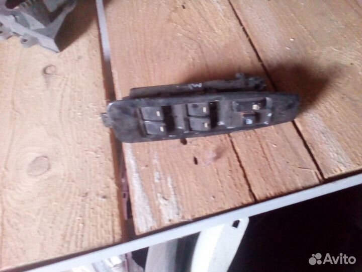 Блок стеклоподъёмников на Джили мк