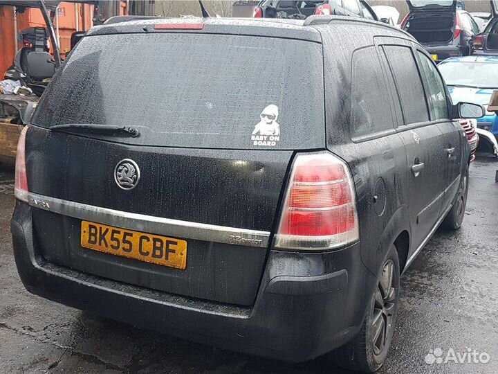 Разбор на запчасти Opel Zafira B 2005-2012