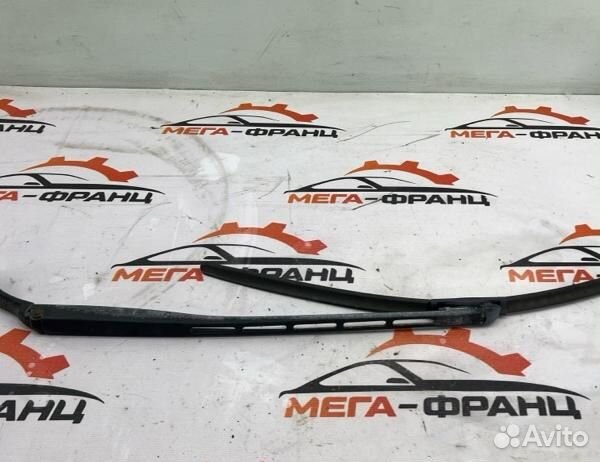 Дворник лобового стекла правый Citroen C4 хэтчбек