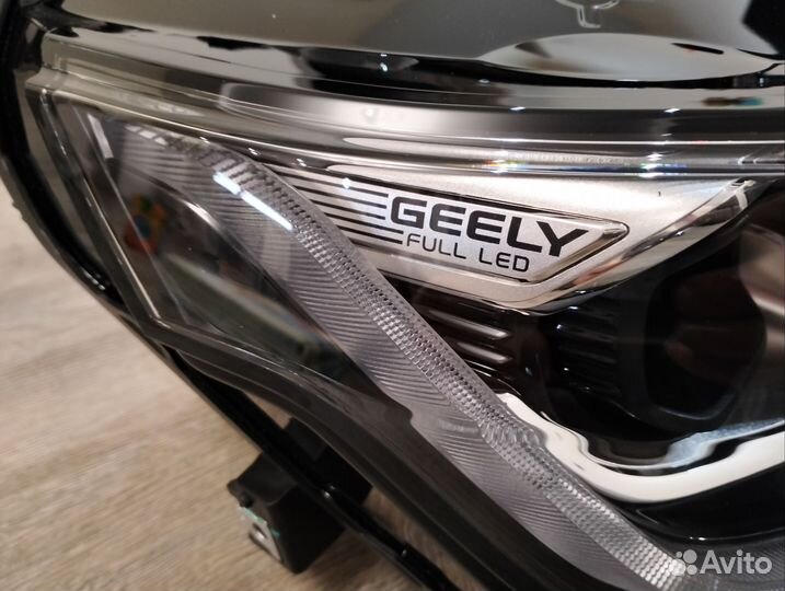 Фара правая Geely Coolray 2019