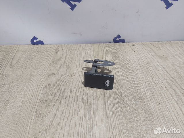 Лапка открывания капота Honda Fit GD1 2004г