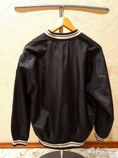 Куртка бомбер sela