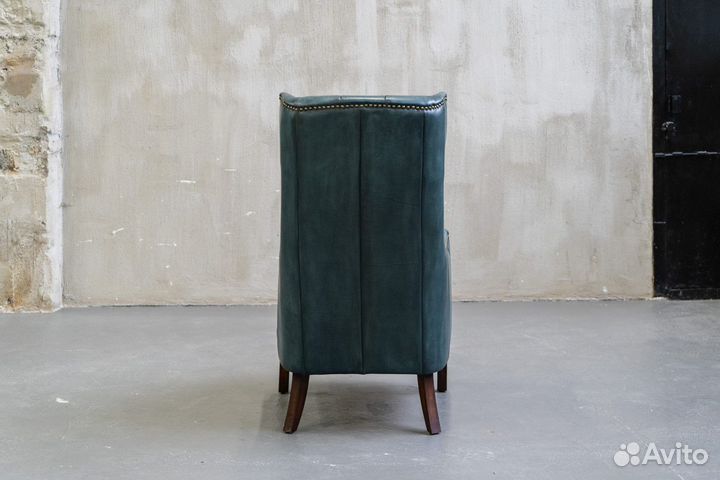 Кресло кожаное винтаж